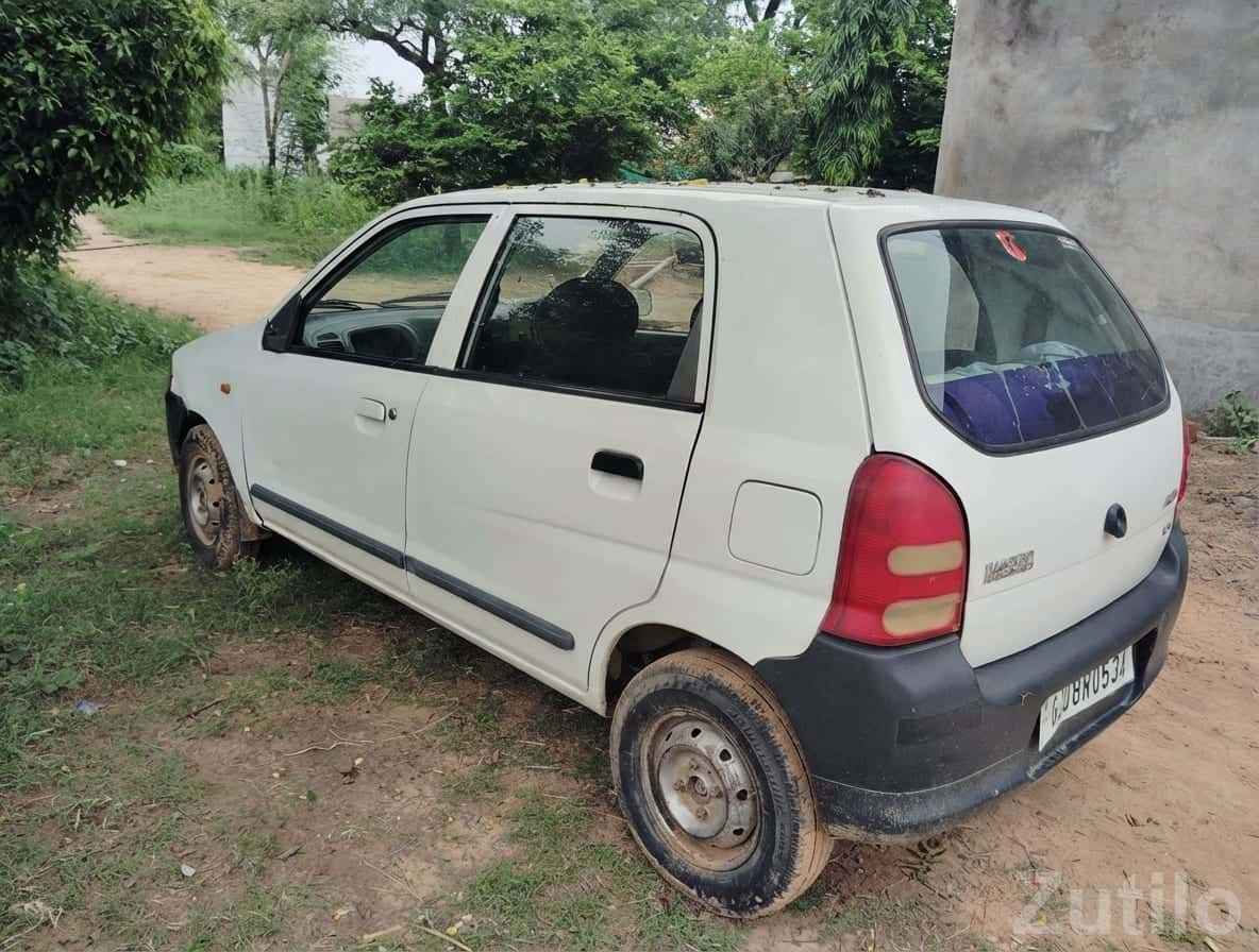 Used Maruti Alto White Hatchback Car