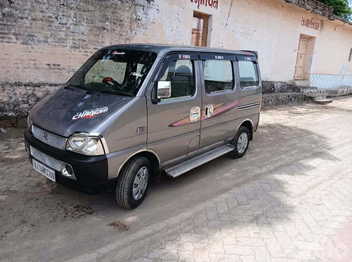 Maruti Eeco Grey Family Van