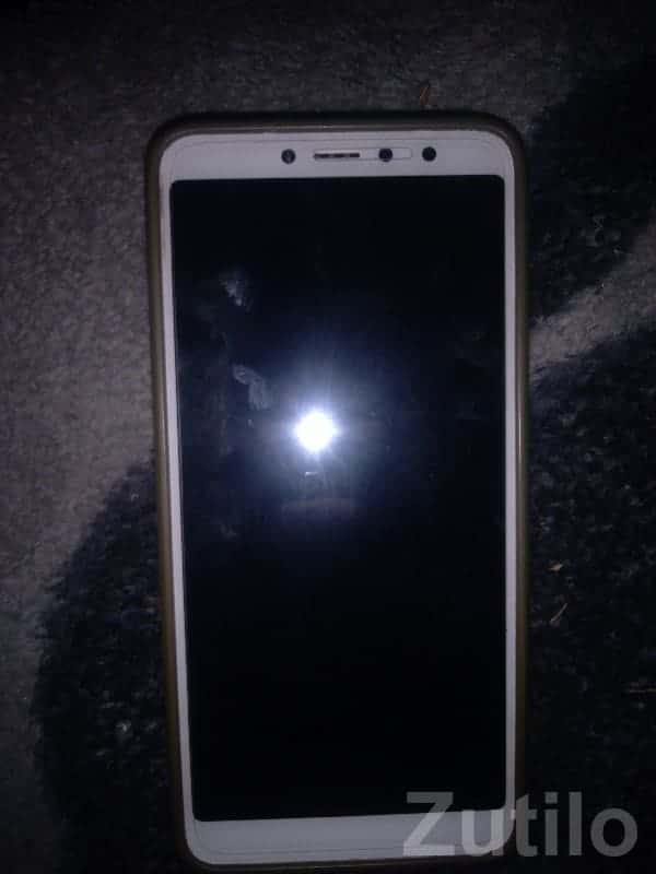 Used White Bezel Android Smartphone
