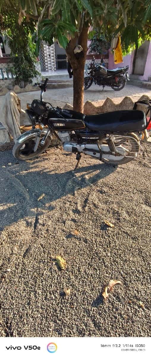 Yamaha RX100 Motorcycle Black