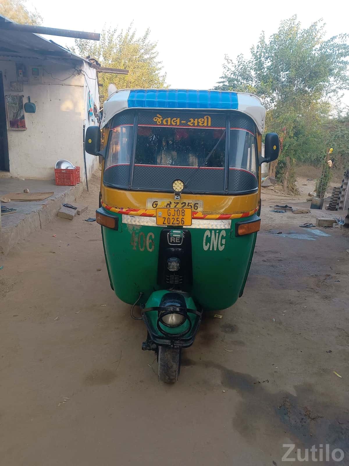2010 CNG Auto Rickshaw