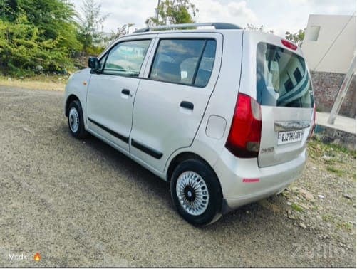 WagonR image 2