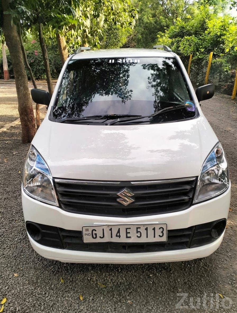 White Maruti WagonR with Alloy Wheels image 2