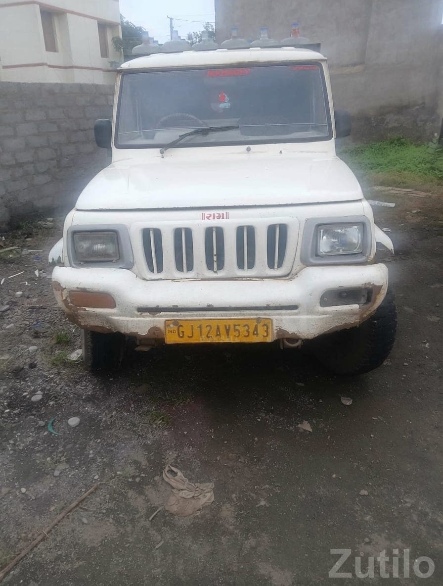 Mahindra Bolero Pickup Utility Truck image 2
