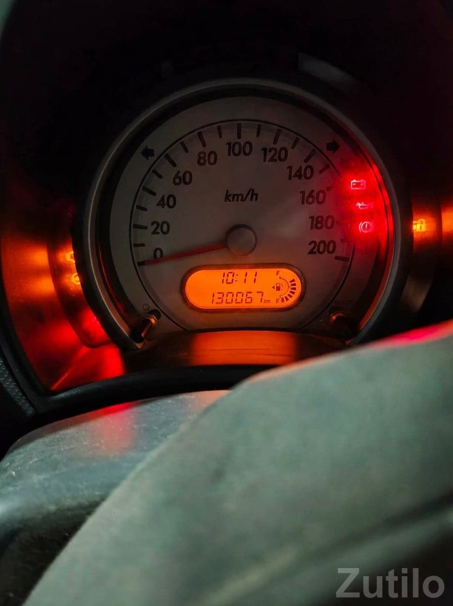 Maruti Petrol Car with RC – Amreli image 4