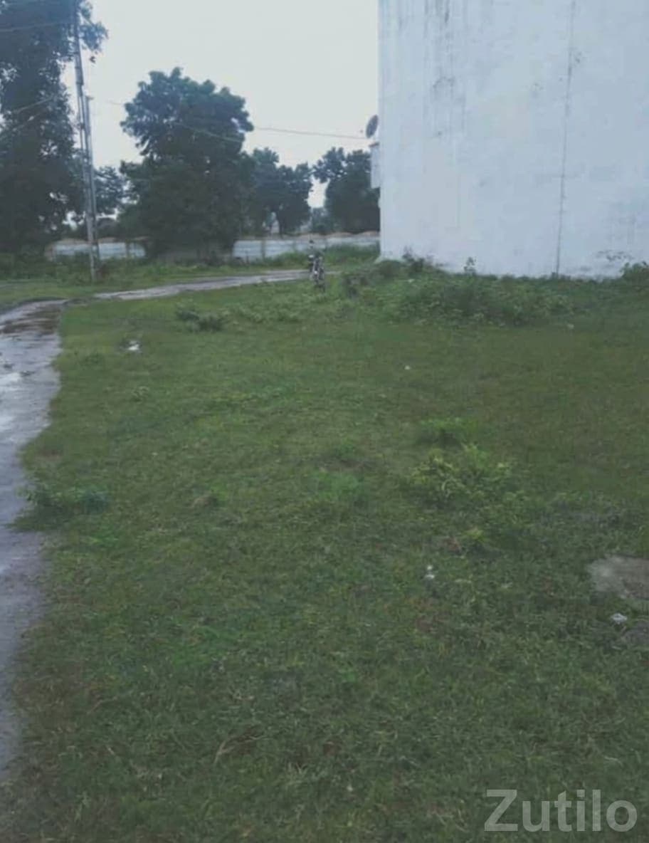 Green Residential Plot in Bodeli