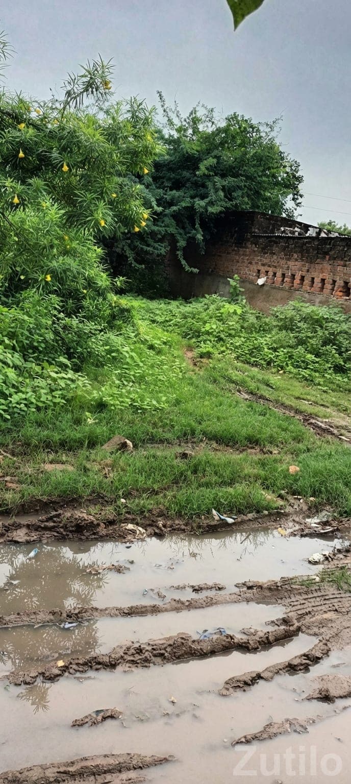 Gandhinagar Walled Green Residential Plot image 2