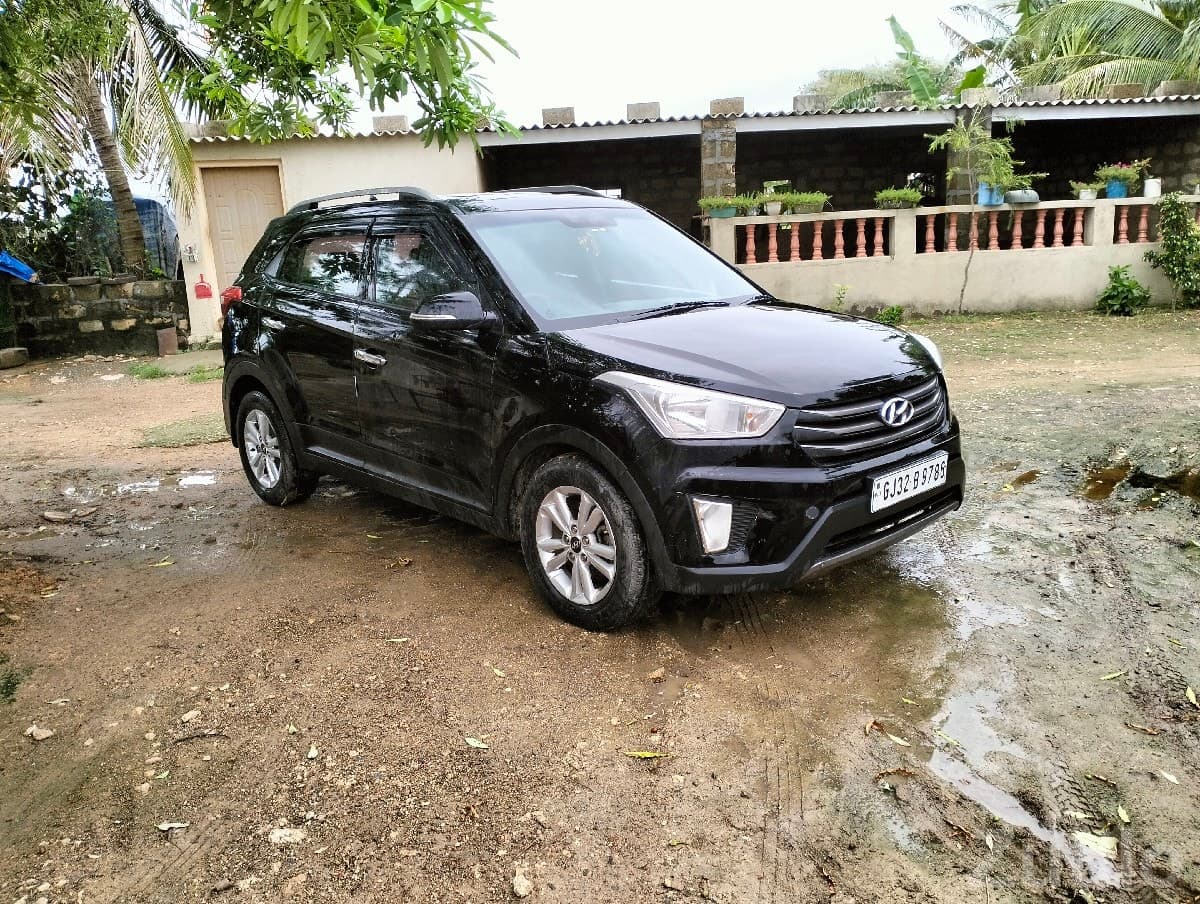 Black Hyundai Creta SUV for Sale image 2