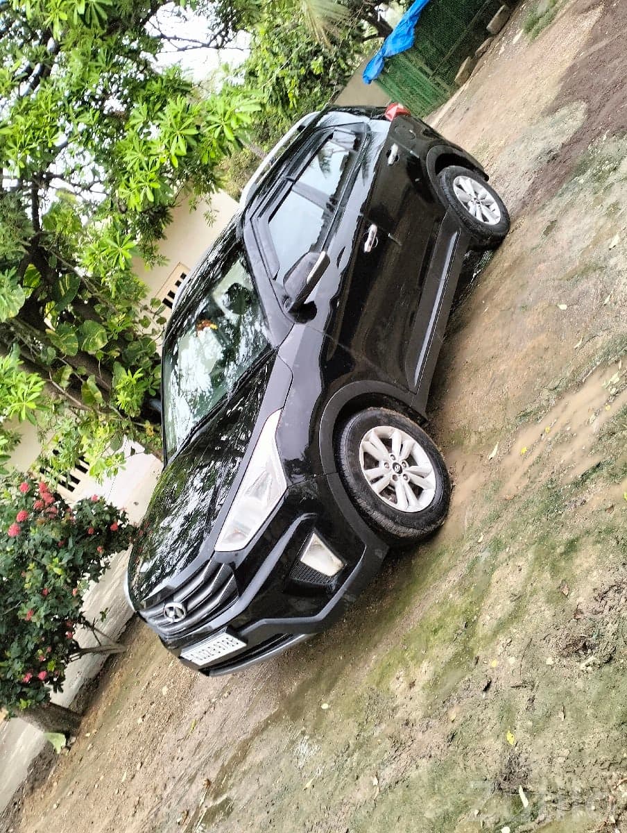 Black Hyundai Creta SUV for Sale image 3
