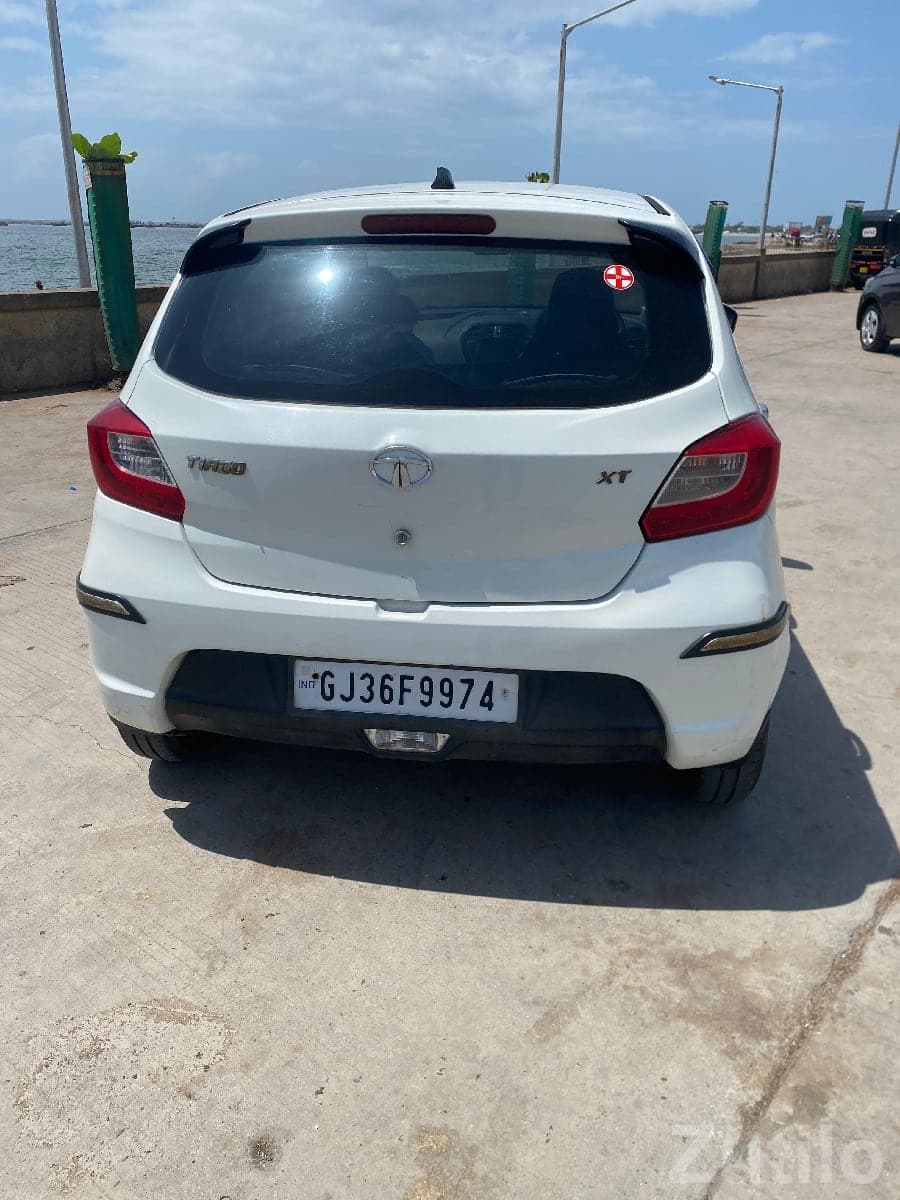 White Compact Hatchback Car for Sale image 2