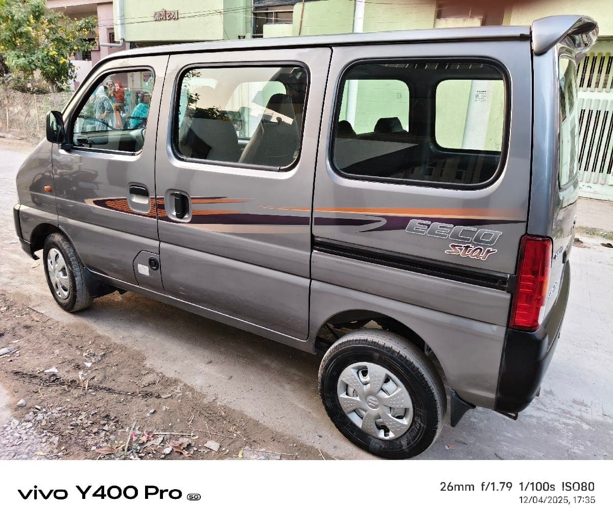 Maruti Suzuki Eeco CNG Van – Clean Grey image 3