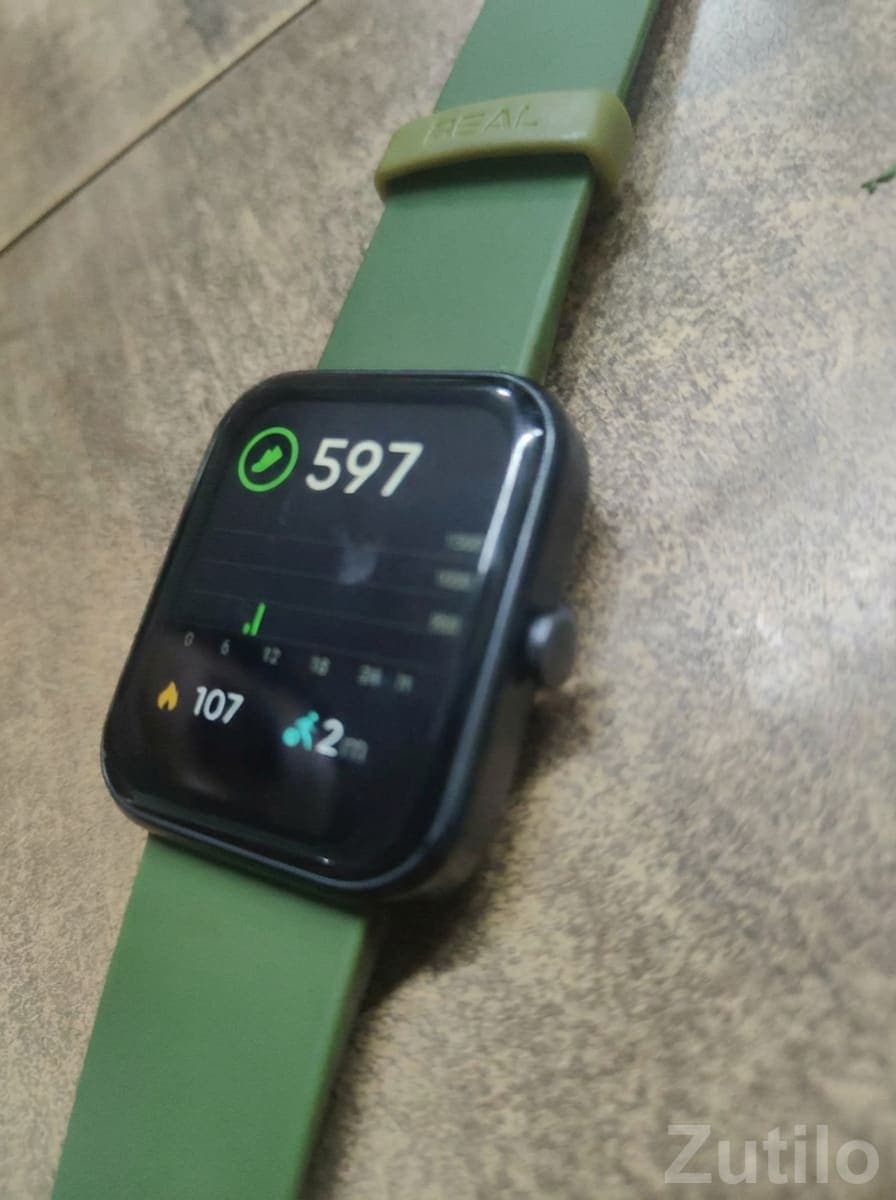 boAt Smart Watch with Green Strap image 3