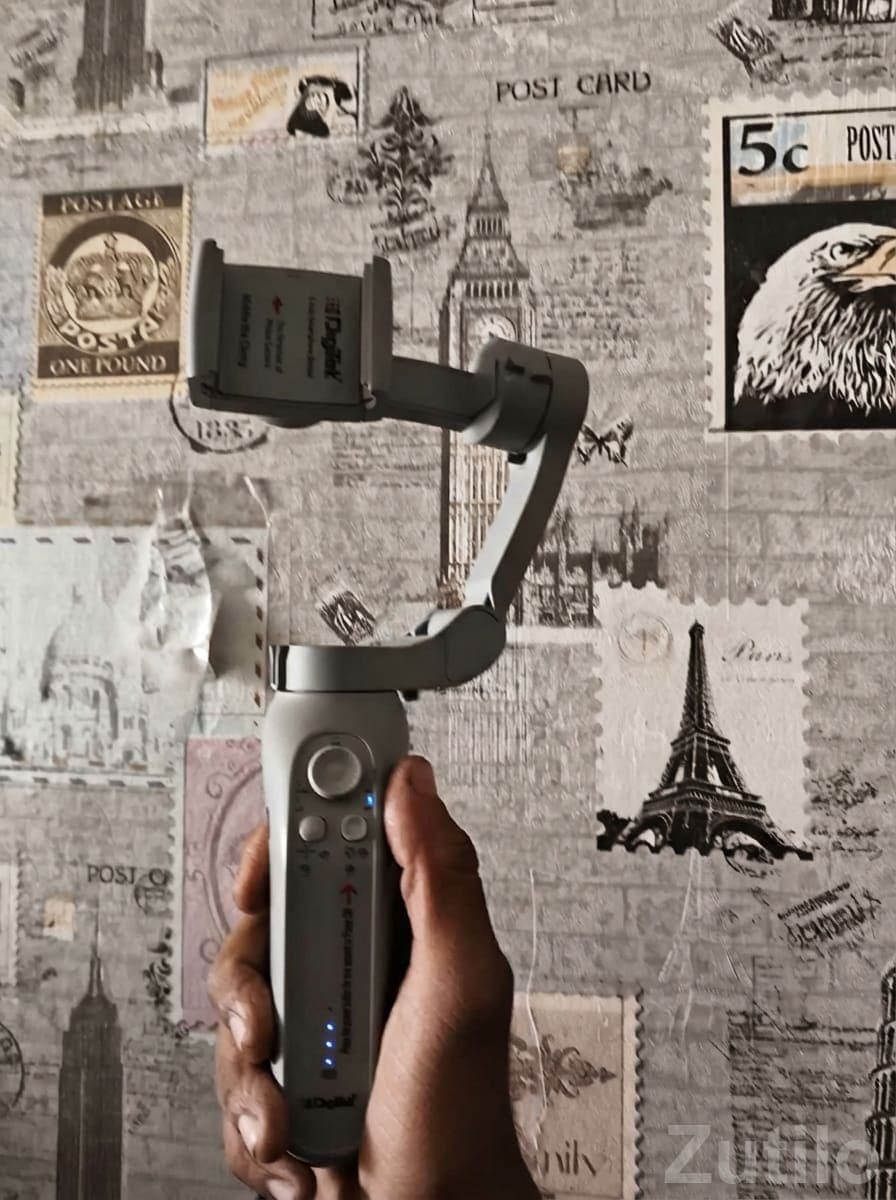 Digitek 3-Axis Foldable Smartphone Gimbal image 3