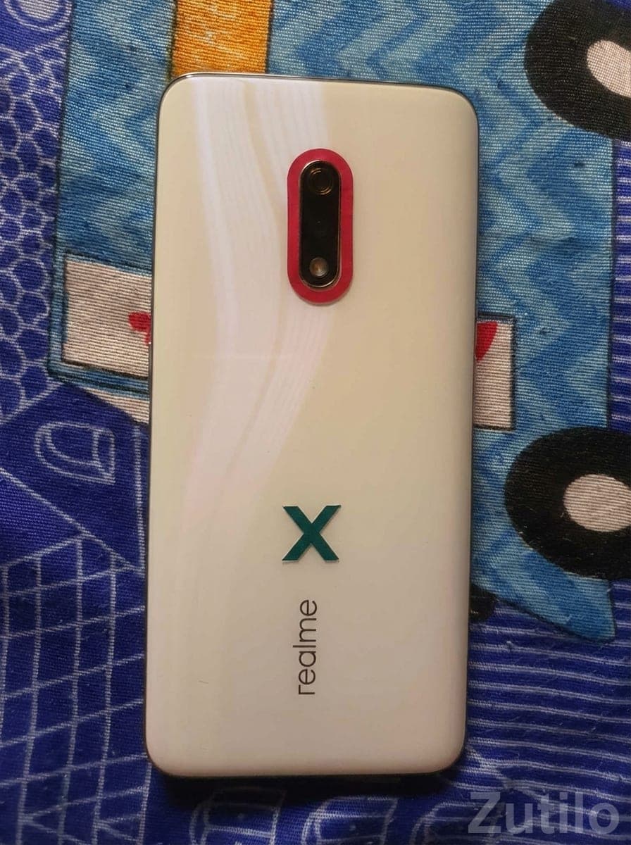 Bezel-Less Android Smartphone for Sale image 2