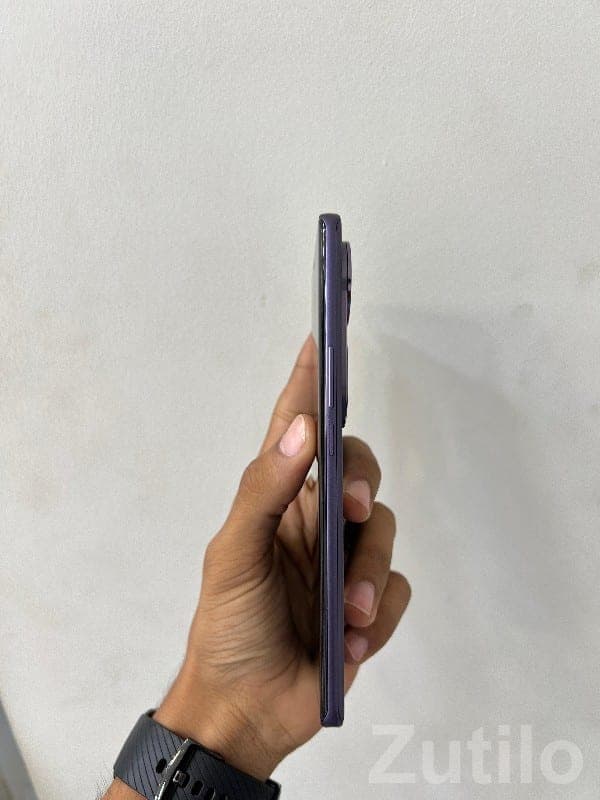 Vivo V40 Purple 5G Smartphone image 2