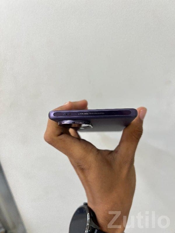 Vivo V40 Purple 5G Smartphone image 3