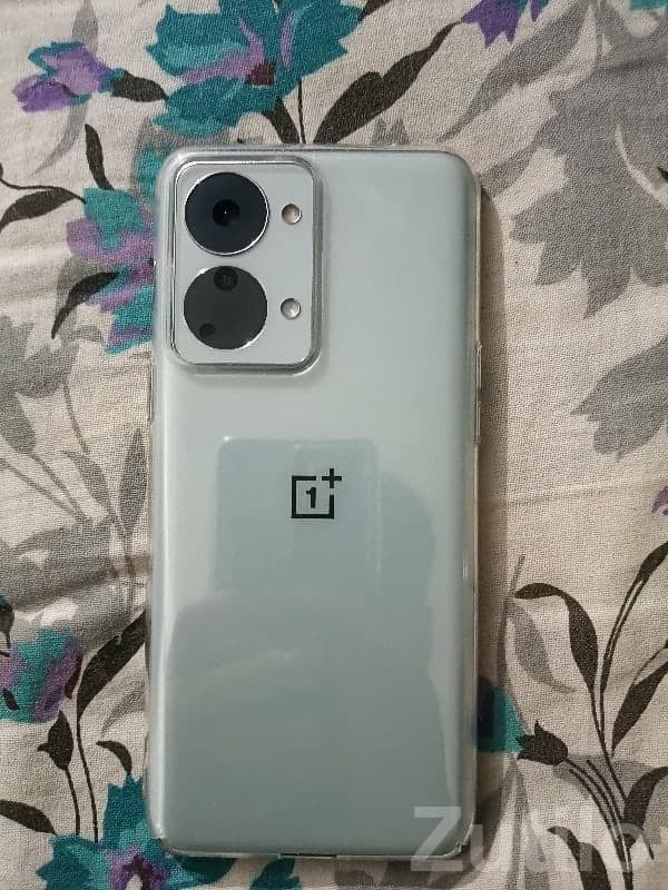 OnePlus Smartphone in Good Condition image 2