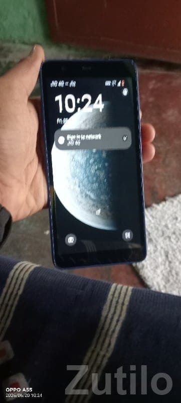 Blue Jio 4G Smartphone in Good Condition image 3