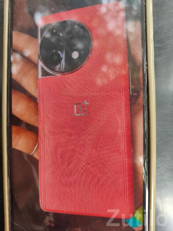 Sleek Android Smartphone – Great Condition image 3