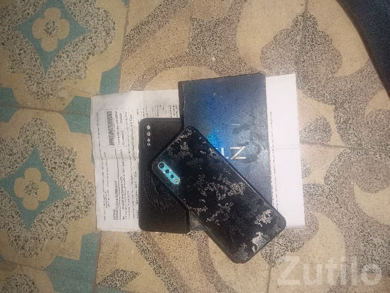 Vivo Z1x with Box & Bill image 2