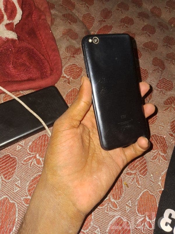Used Redmi Go Smartphone Black image 2