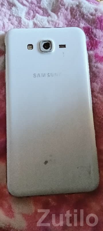Samsung White Android Mobile Phone