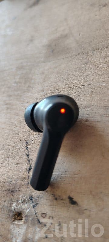 boAt Wireless Earbuds with Charging Case image 2