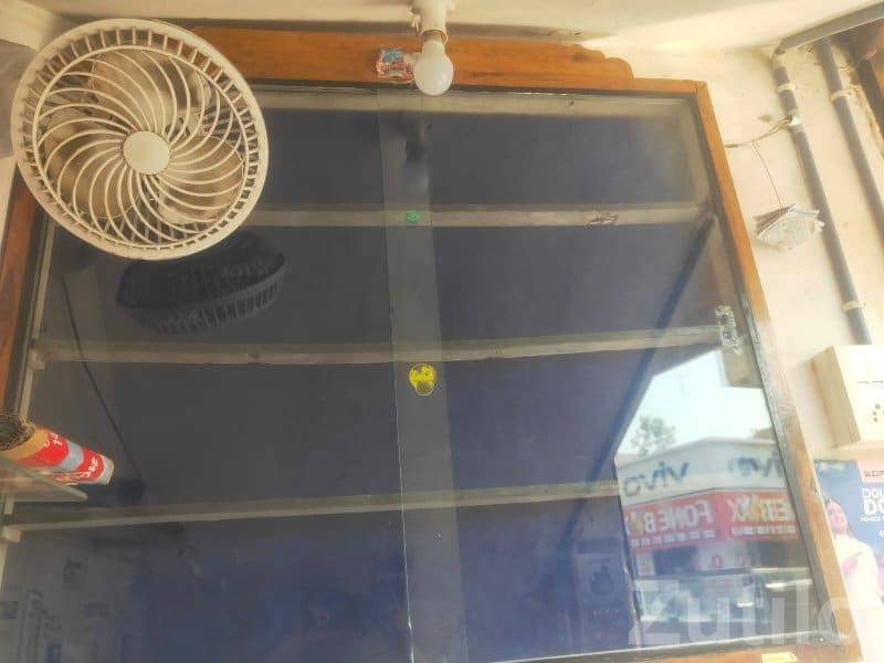 Mobile Shop Glass Display Counter Table image 3