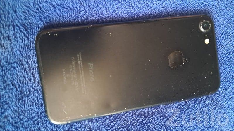Apple iPhone 7 used smartphone image 2