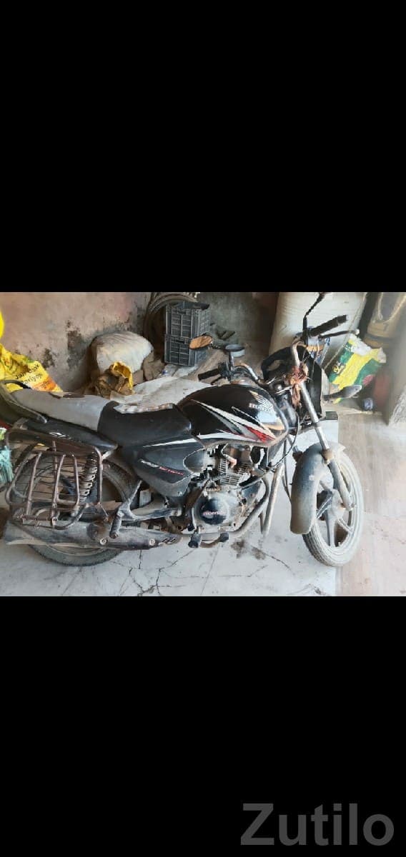 Honda Shine 125 Bike 2012 Model image 2