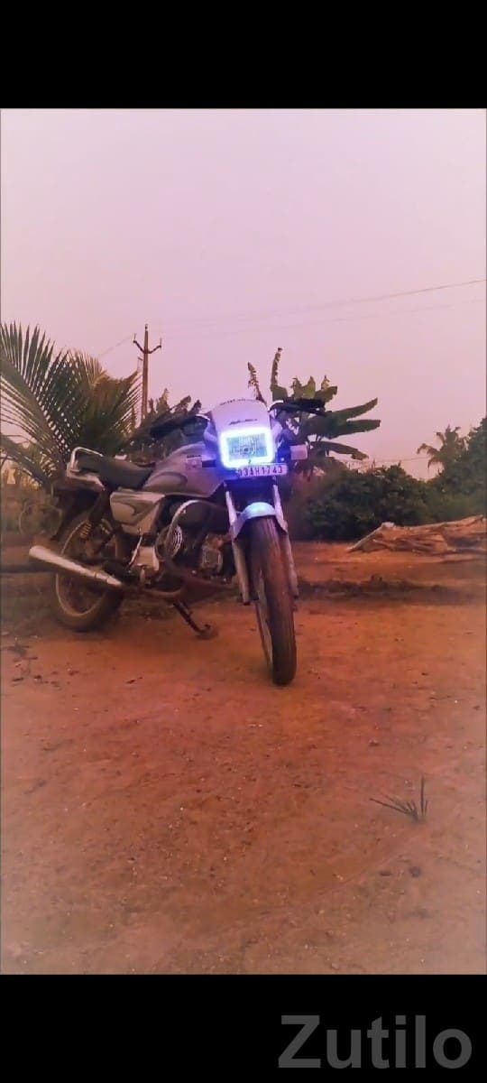 Hero Splendor 2003 Used Bike image 3