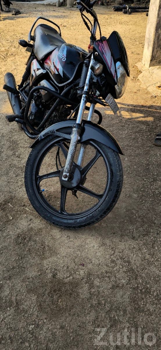 Hero HF Deluxe 2018 Used Bike for Sale image 2
