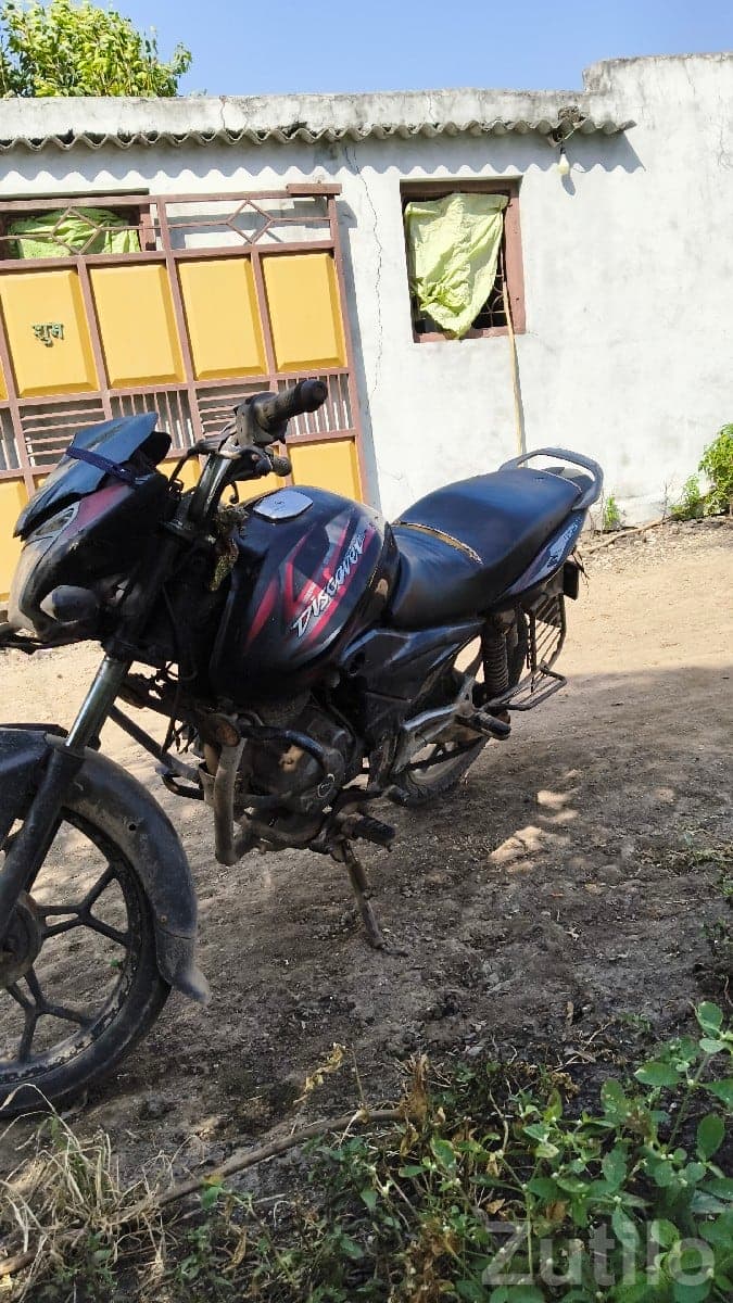Bajaj Discover 2010 Used Bike image 3