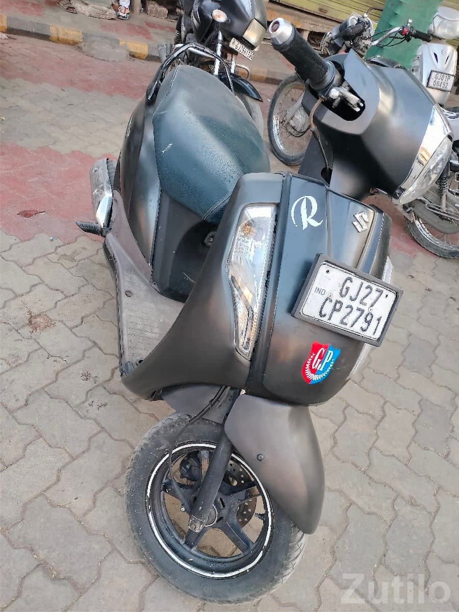 2019 Suzuki Scooter for Sale image 2
