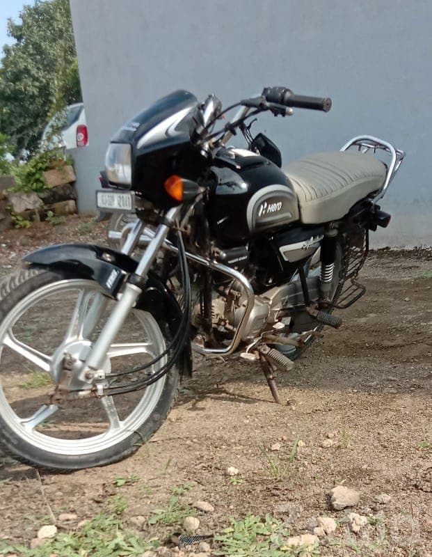Hero Splendor 2019 Used Bike for Sale image 2