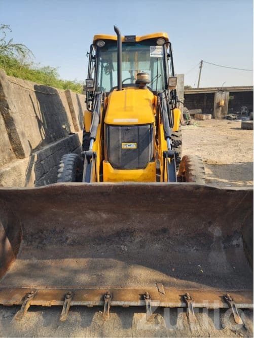 JCB 3DX Backhoe Loader 2019 Model image 3