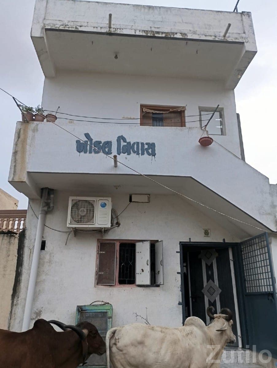 2-3 BHK House for Sale in Keshod image 2