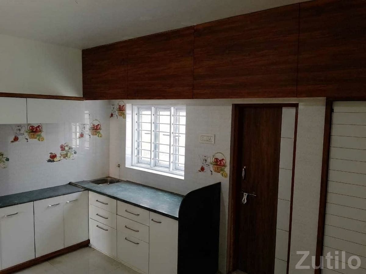 2 BHK House for Sale in Keshod image 3