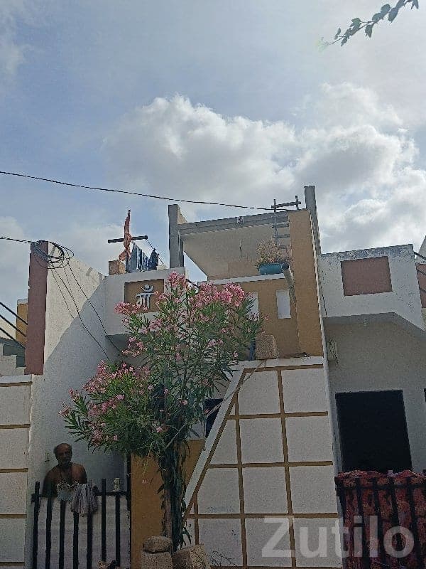 2 BHK House for Sale in Ranavav GIDC Area image 3