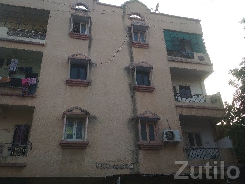 2 Room Kitchen Flat for Sale VV Nagar image 2