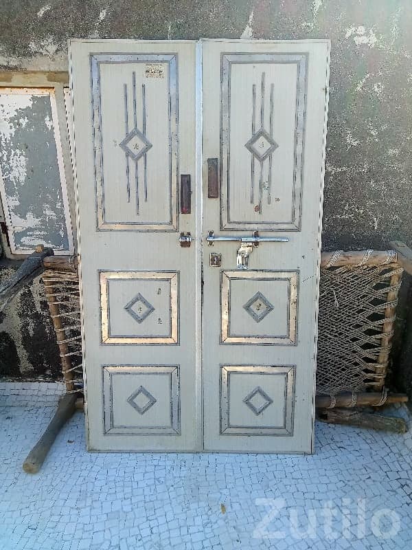 Steel main doors 6 ft height for sale image 2