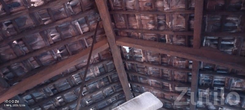 Old House Structure for Sale in Keshod image 2