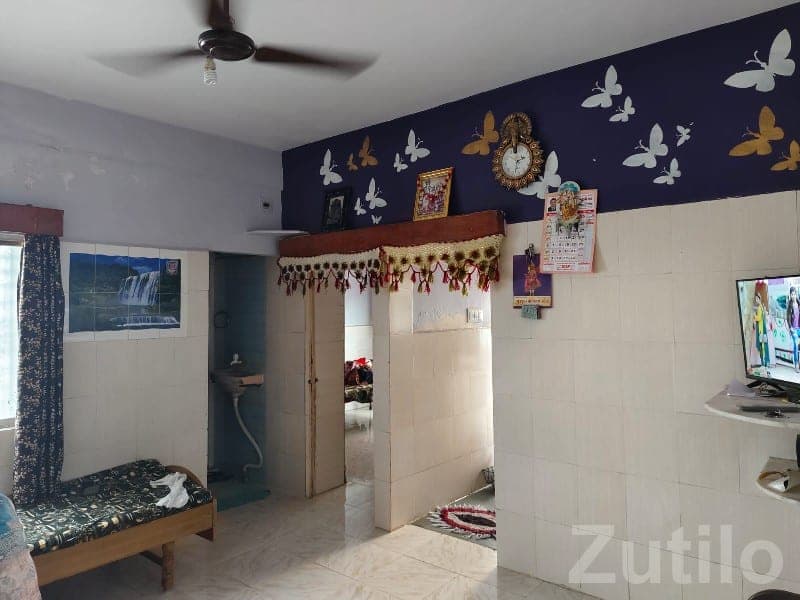 Ayodhya Apartment Room for Sale Junagadh image 3