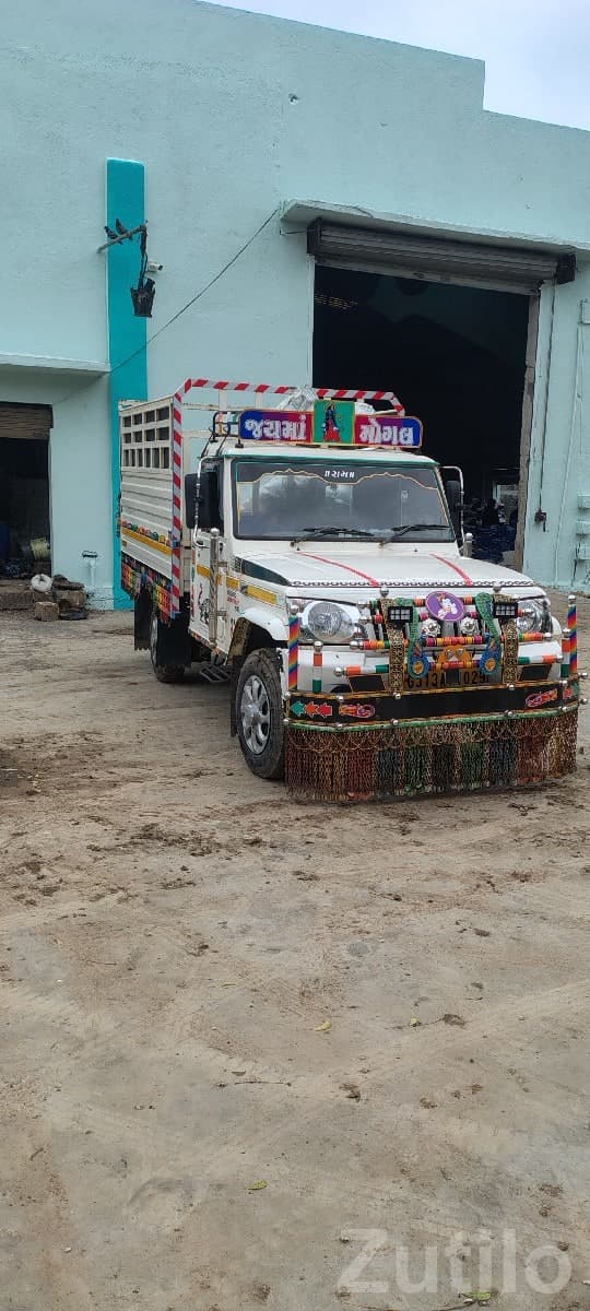 Mahindra Bolero Maxi Truck 2013 For Sale - Cars - Jamjodhpur - Image 2