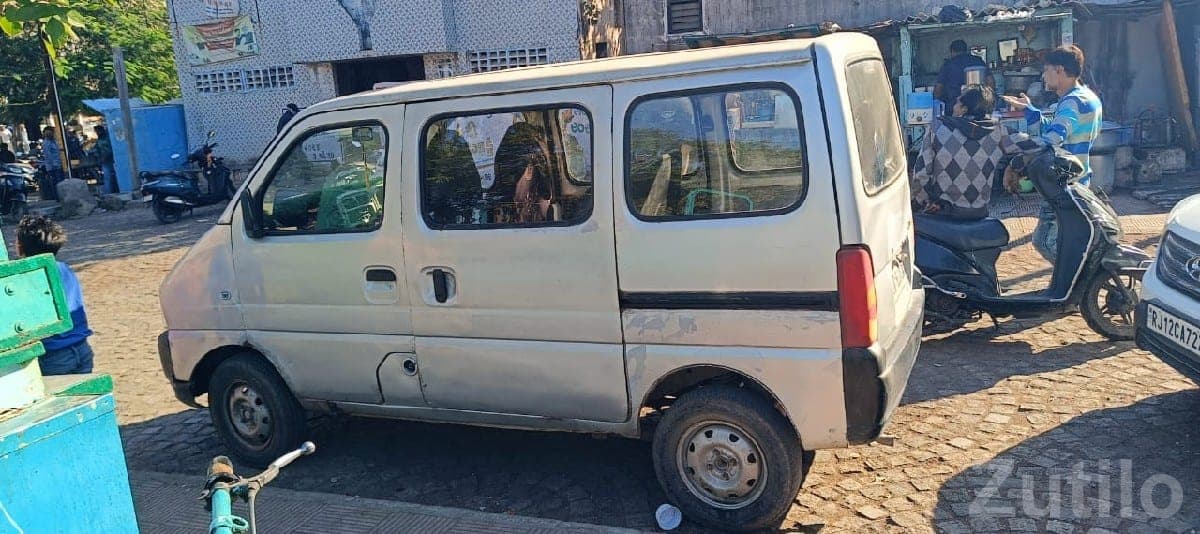 Maruti Suzuki Eeco 2014 CNG Petrol Van - Vans - Bhanvad - Image 3