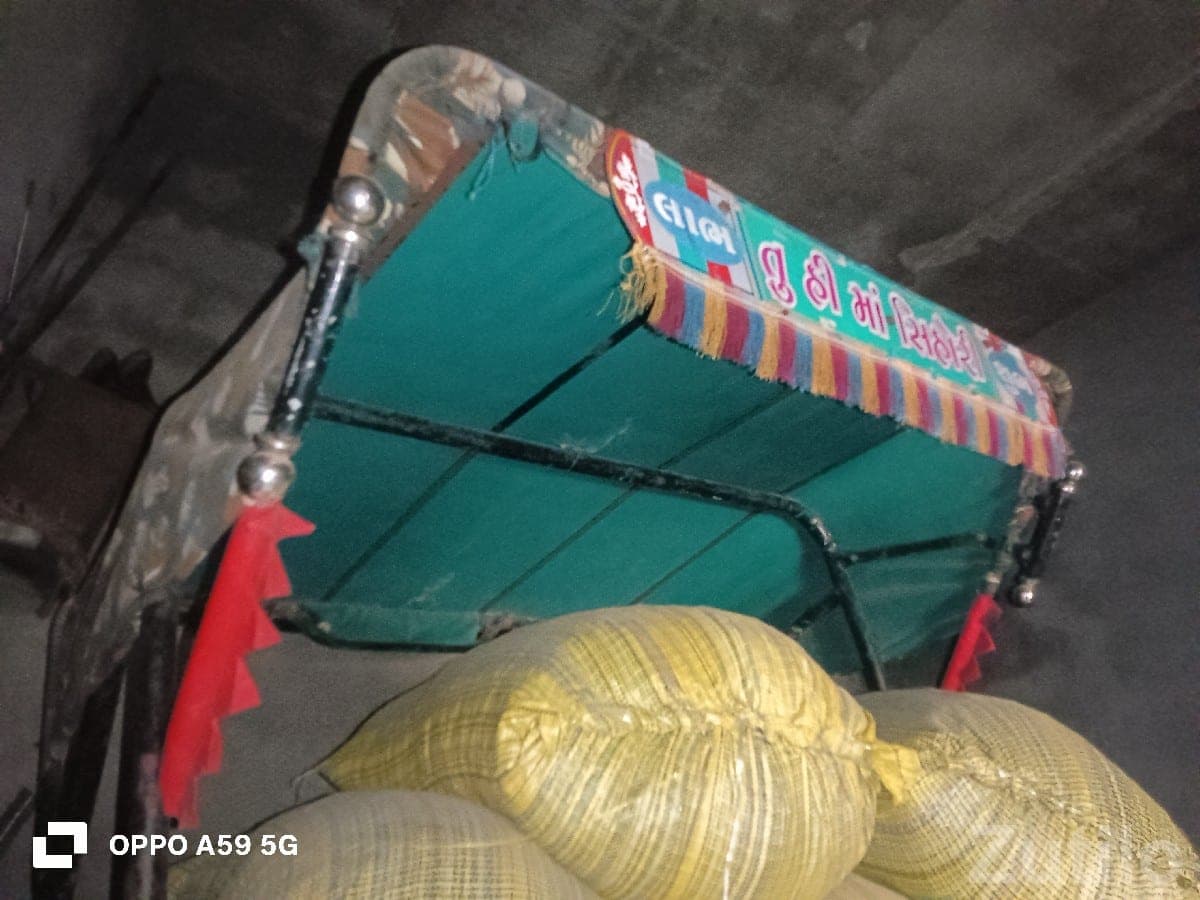 Mahindra Yuvo Tractor Hood Canopy - Auto Parts - Jamkandorna - Image 1