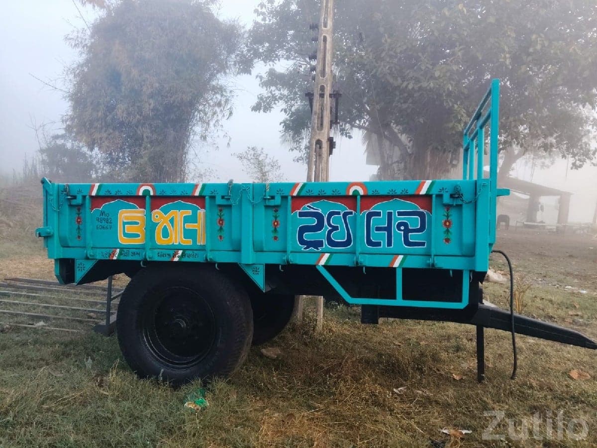 Heavy Duty Farm Tractor Trolley Trailer - Construction Vehicles - Upleta - Image 3