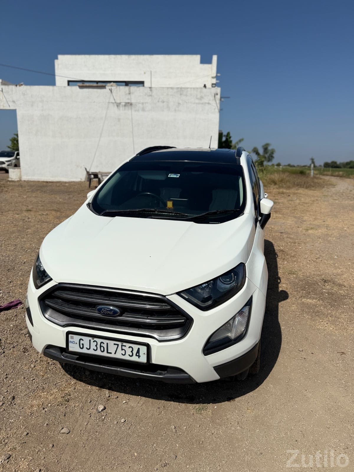 Ford EcoSport, titanium S  top model sunroof cruise control model- 07/10/2019 - Cars - Jamnagar City - Image 2