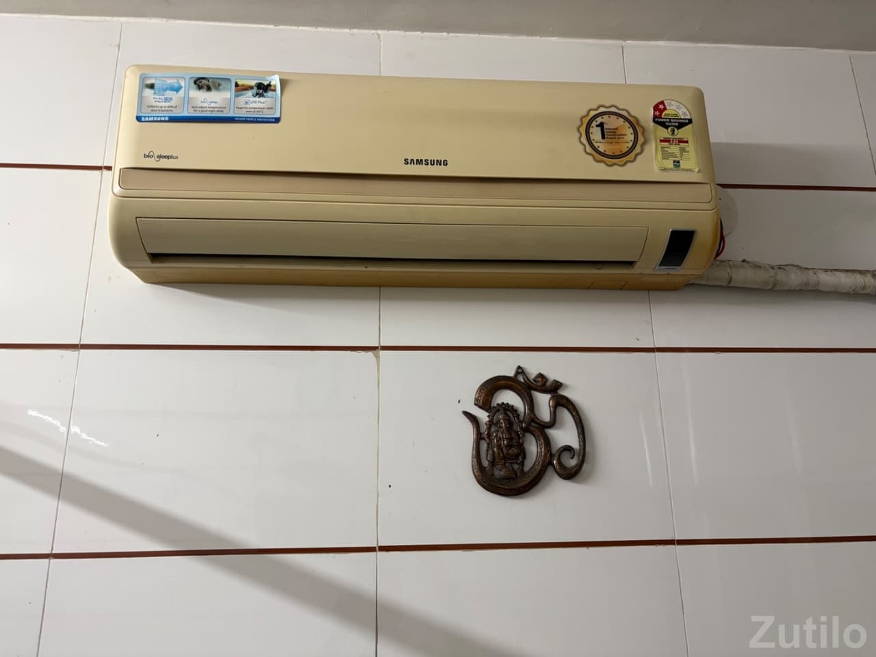 Samsung 1 ton ac - Air Conditioners & Coolers - Rajkot City - Image 1