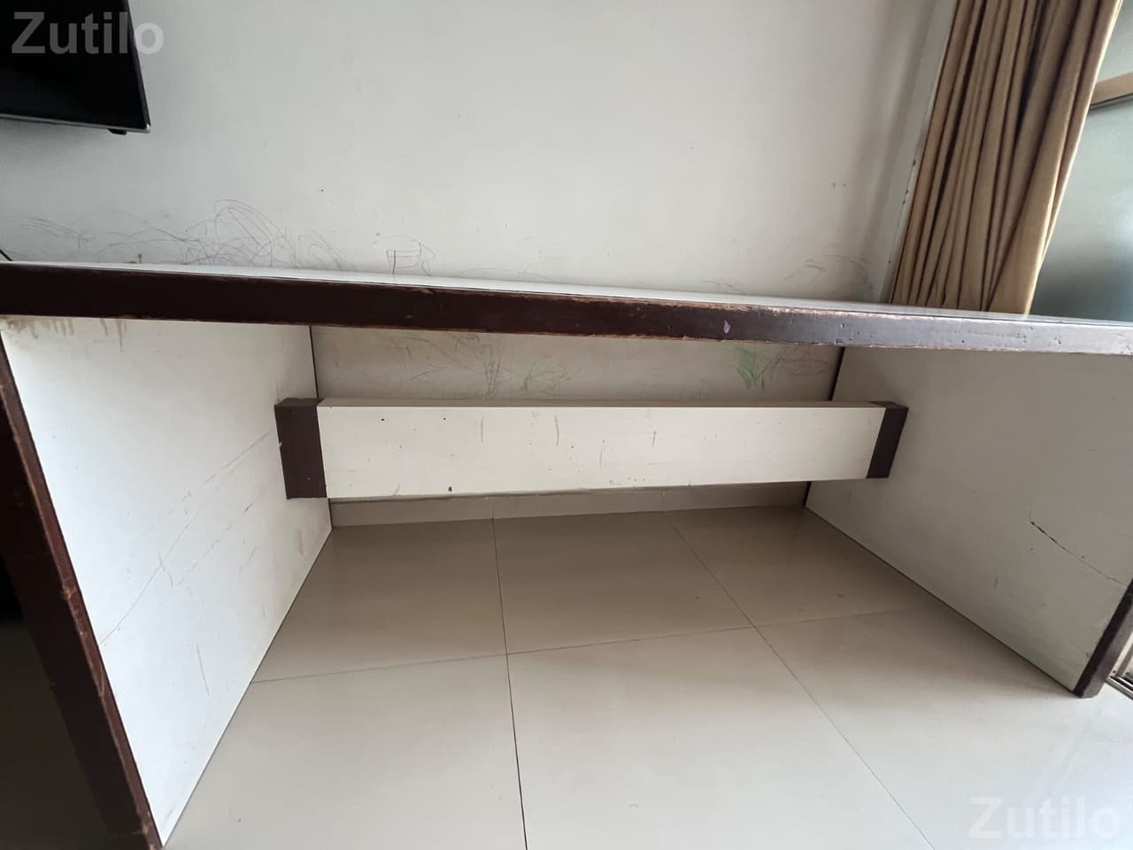 Office table - Office Furniture - Ahmedabad City - Image 2